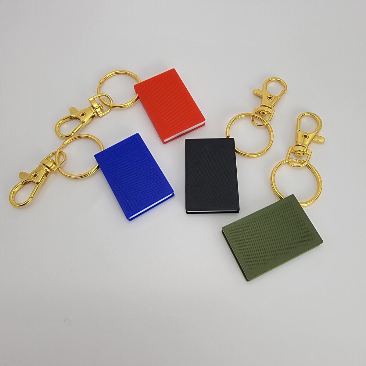 Colored Book Keychain | 3legant Designs